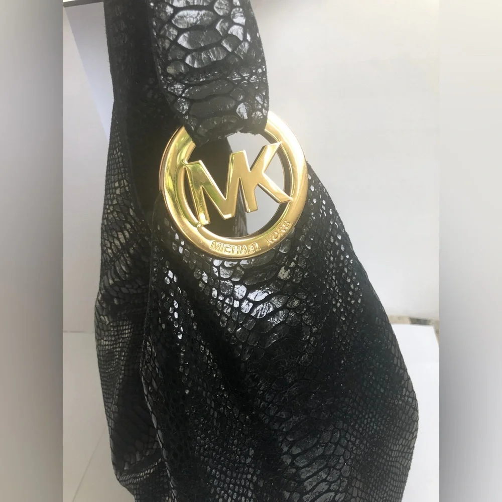 MICHAEL KORS Hobo Bag Black Shiny Snakeskin Design with Gold Hardware